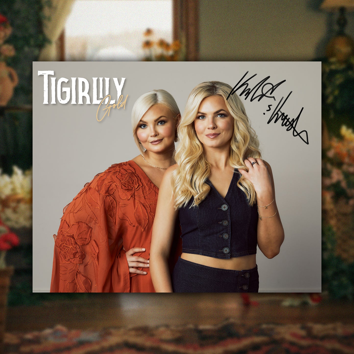 Autographed 8"x10" Tigirlily Gold Poster